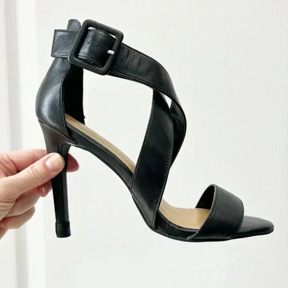 Le Chateau Strappy Leather Sandals High Heel Stilettos Black Size 7.5 - Picture 16 of 16